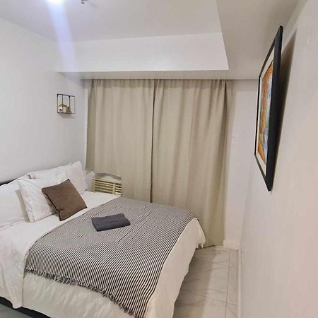 מנילה Azure Urban Resort By 4J'S מראה חיצוני תמונה